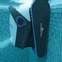 Dolphin S200 -Hayward Sales s200 4